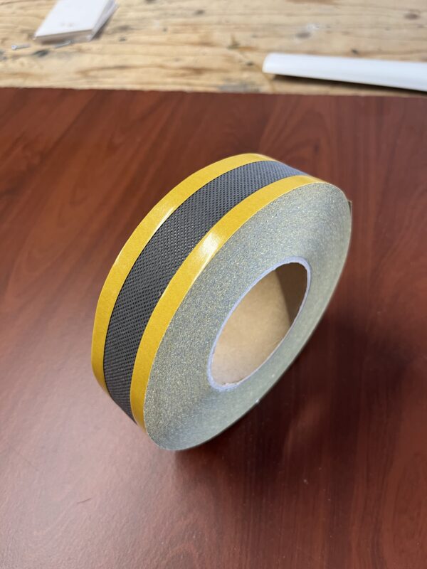 Ventilerende tape voor 16 mm polycarbonaat plaat rol van 25 m1 - Afbeelding 2